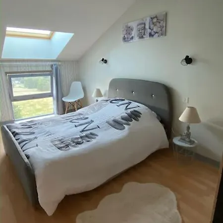 Appartement Lumineux Avec Vue Sur Les Montagnes Morbier Buitenkant foto