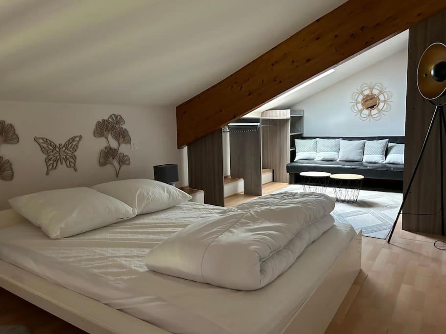 Apartment Lumineux Avec Vue Sur Les Montagnes