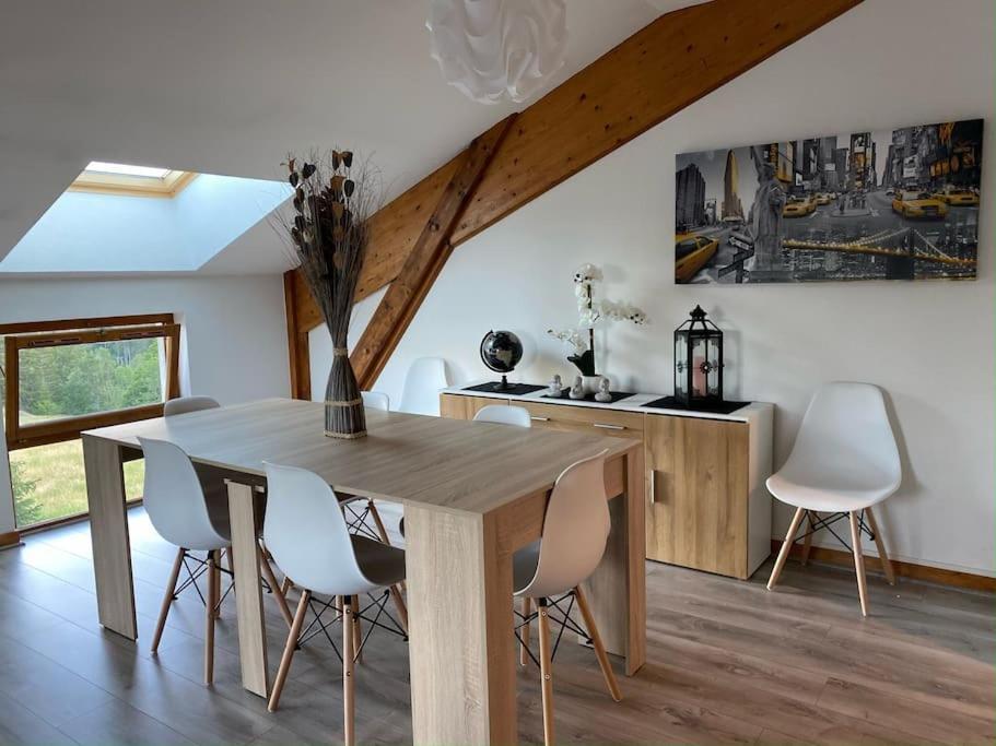 Apartment Lumineux Avec Vue Sur Les Montagnes *